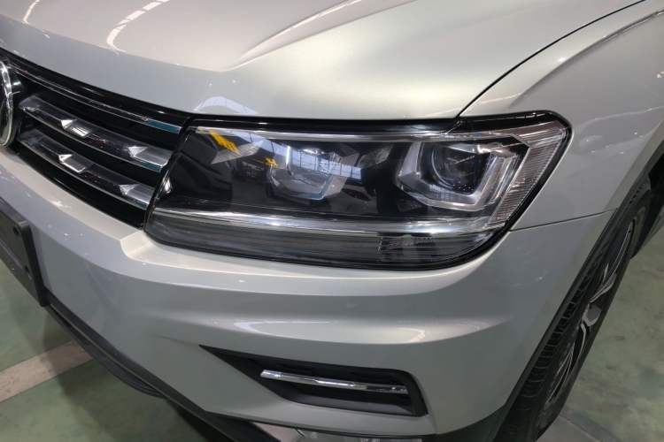 Used Volkswagen Tiguan L 2018 330TSI Automatic Two-Wheel Drive Luxury Edition
