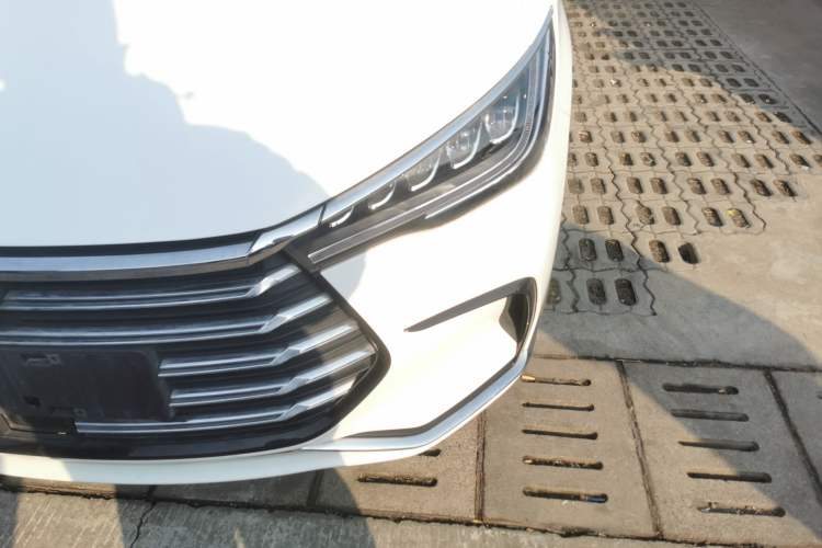 Used BYD Song MAX New Energy 2022 DM-i 105KM Flagship Model
