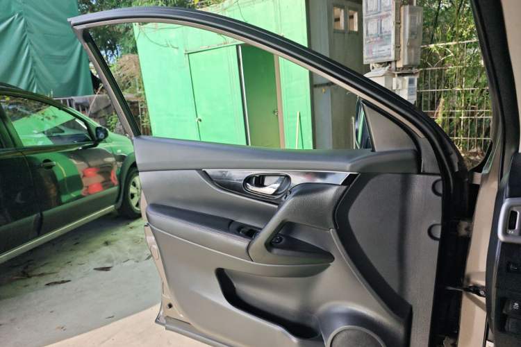 Used Nissan Qashqai 2017 2.0L CVT Smart Enjoyment Version China V Standard
