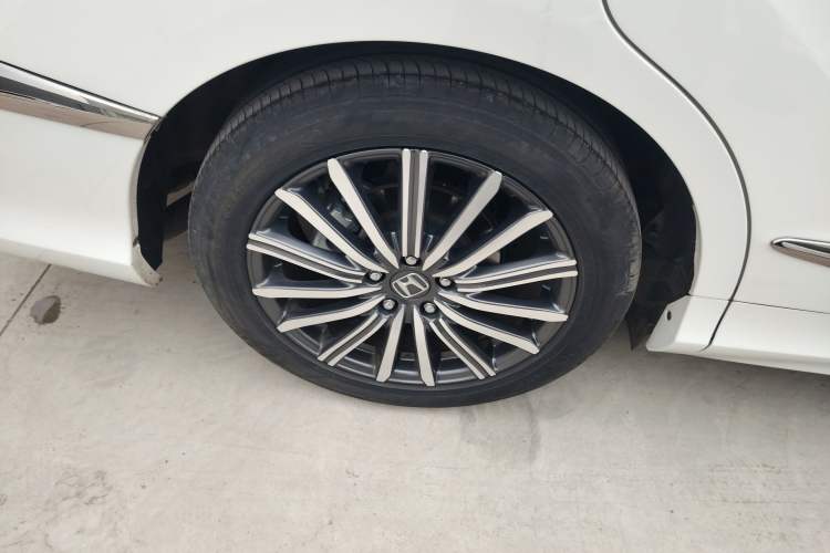 Used Honda Elysion 2022 2.0L eHEV Luxury Edition
