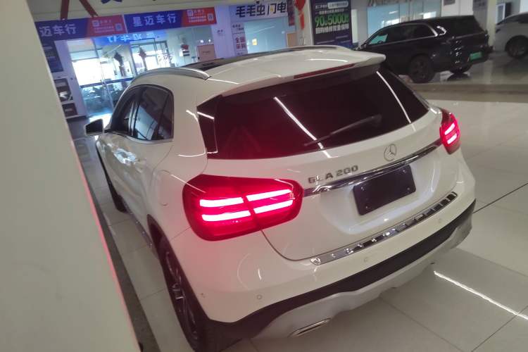 Used Mercedes-Benz GLA 2018 GLA 200 Fashion Model
