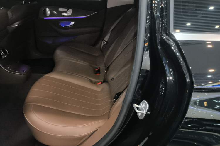 Used Mercedes-Benz E-Class 2021 Restyled E 300 L Luxury Edition
