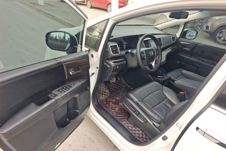 Used Honda Odyssey 2018 2.4L Supreme Edition
