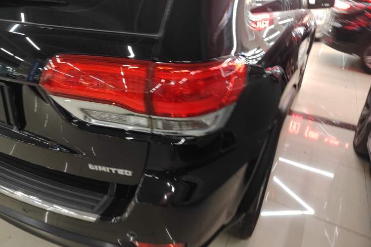 Used  Grand Cherokee 2017 3.0L Comfort Navigation Edition
