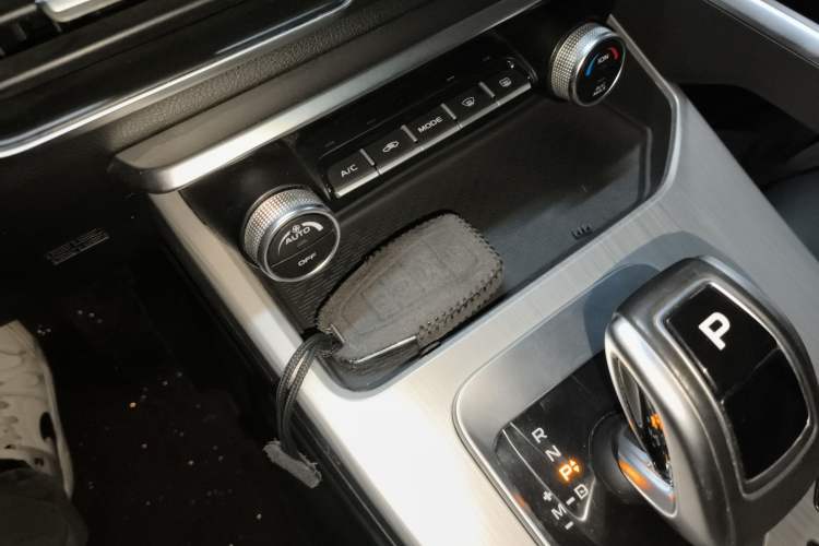 Used Geely Auto Coolray 2019 260T DCT Knight China VI Standard