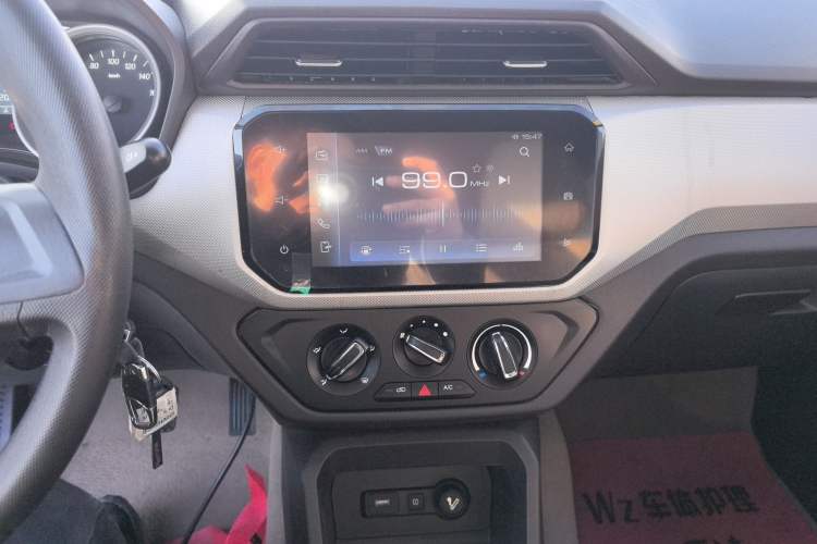 Used Wuling Hongguang 2021 1.5L Facelifted S Comfort Version with Electric Power Steering LAR
