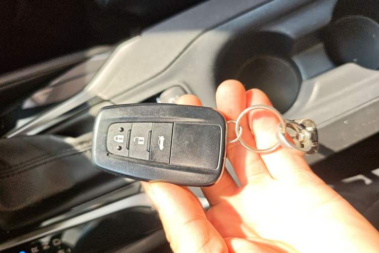 Used Toyota Levin 2021 185T CVT Luxury Edition
