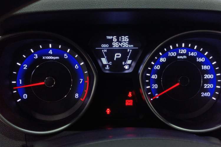 Used Hyundai Elantra 2016 1.6L Automatic Smart Version