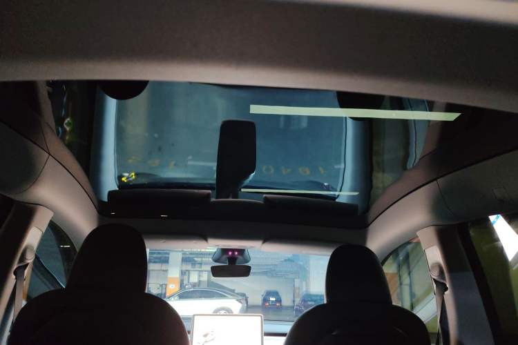 Used Tesla Model Y 2024 Rear-Wheel-Drive Version
