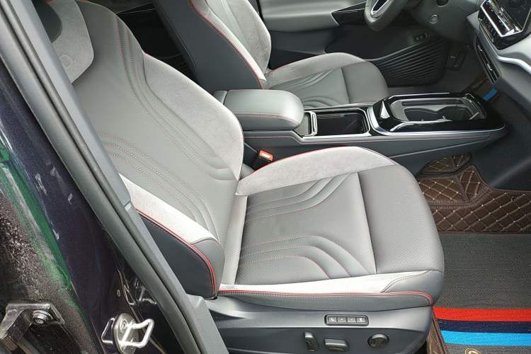 Used Volkswagen ID.4 CROZZ 2024 PRIME
