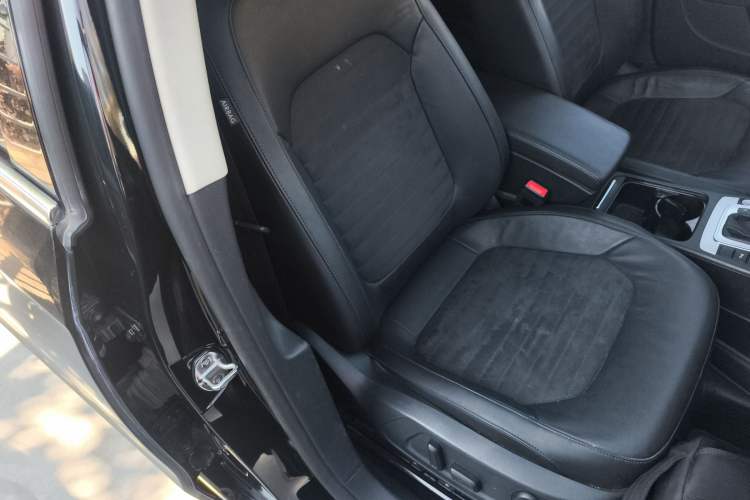 Used Volkswagen Magotan 2016 1.8TSI Luxury Comfort Model
