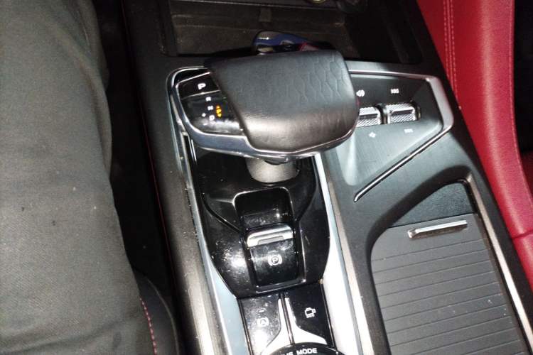 Used Changan CS75 PLUS 2021 2.0T Automatic Flagship Edition
