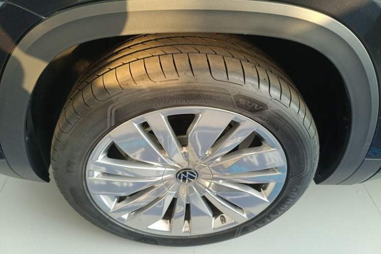 Used Volkswagen Teramont 2024 380TSI Four-Wheel Drive Longxiang Edition
