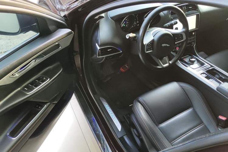 Used Jaguar XEL 2019 2.0T 200 PS Luxury Edition