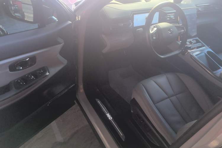 Used Nio ES8 2020 415 km Range 6-Seater Version

