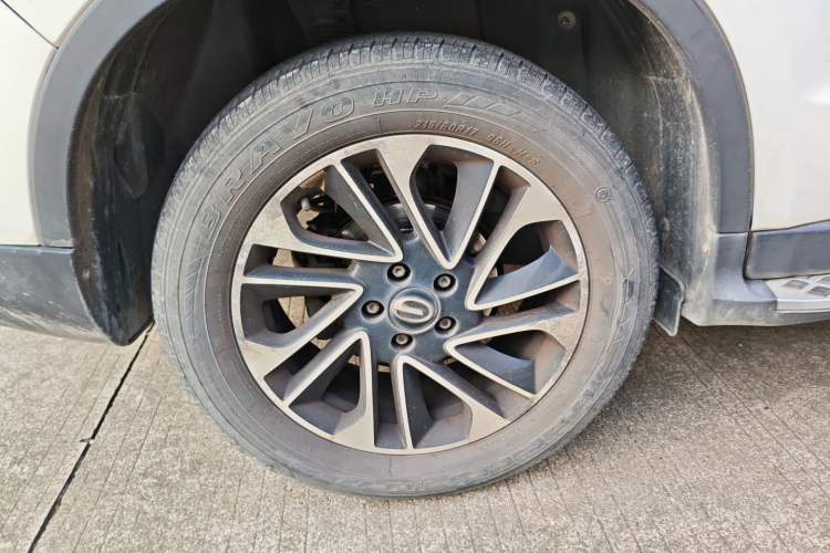 Used GAC Trumpchi GS4 2017 200T G-DCT Two-Wheel Drive Elite Edition
