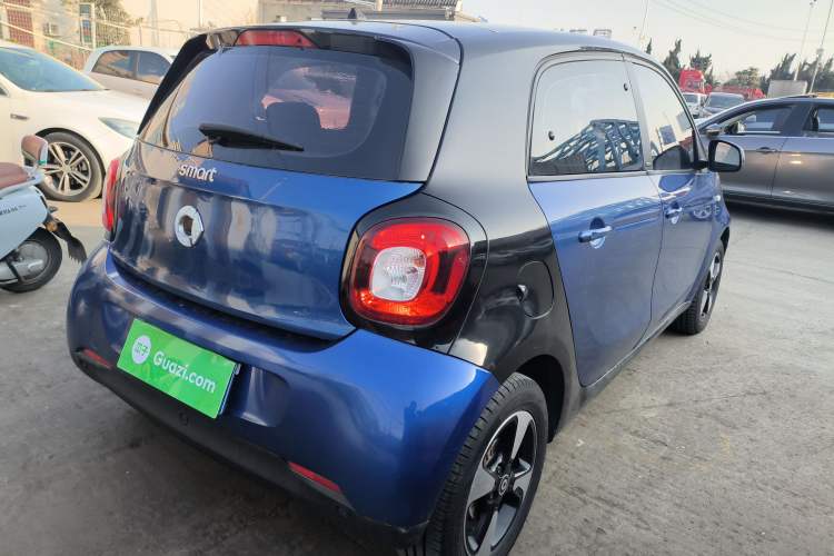 Used  forfour 2018 1.0L 52kW Passion Edition