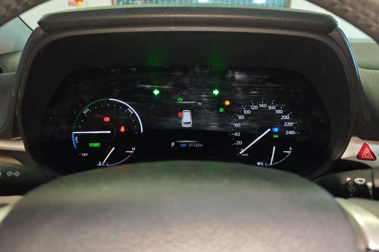 Used Toyota Granvia 2023 2.5L Hybrid Prestige PLUS Edition