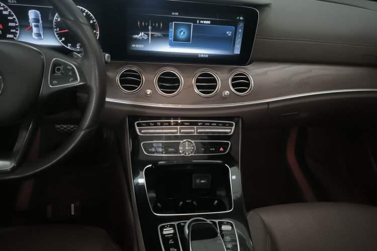 Used Mercedes-Benz E-Class 2017 E 300 L Luxury Model
