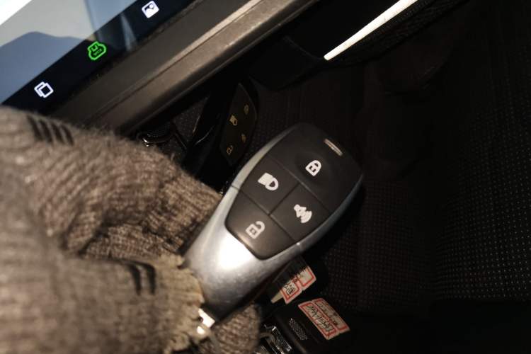 Used  BJ40 2024 2.0T All-New Blade Hero Edition Climber
