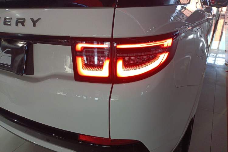 Used Land Rover Discovery Sport 2020 249 PS R-Dynamic Performance Edition
