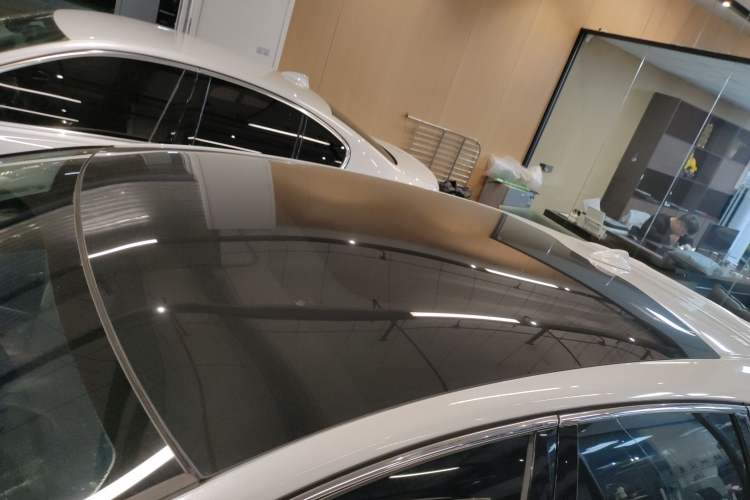 Used Volvo V40 2015 1.6T Zhiyi Edition
