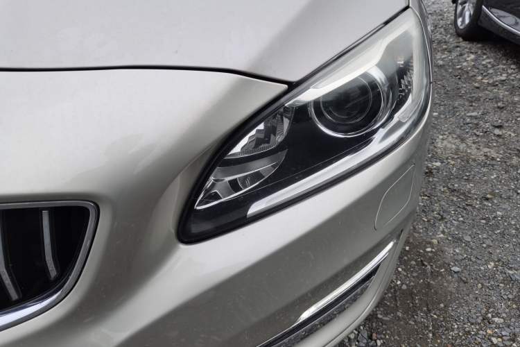 Used Volvo S60 2018 S60L T5 Intelligent Drive Progressive Edition
