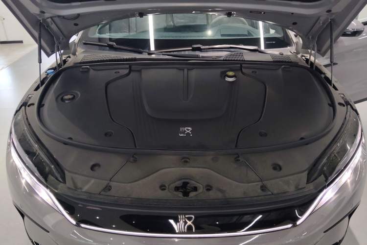 Used BYD Han 2025 EV with 701 km of Laser Radar-Enabled Intelligent Driving
