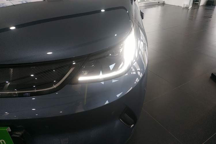 Used BYD Dolphin 2025 Smart Drive Version 420 km Freedom Edition