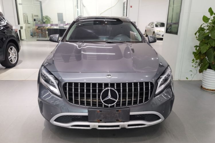 Used Mercedes-Benz GLA 2018 GLA 200 Fashion Model