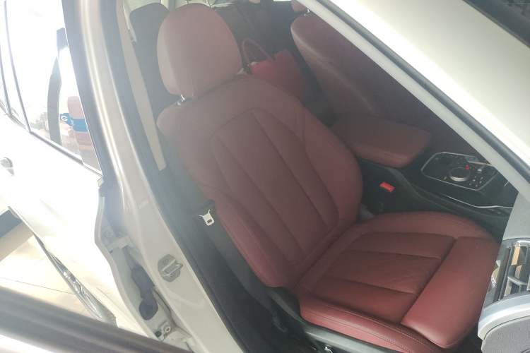 Used BMW iX3 2024 Leading Model