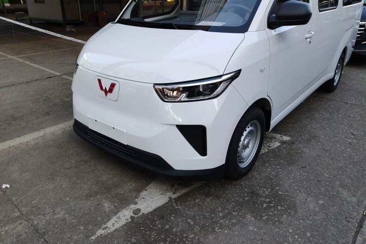 Used Wuling Yangguang 
