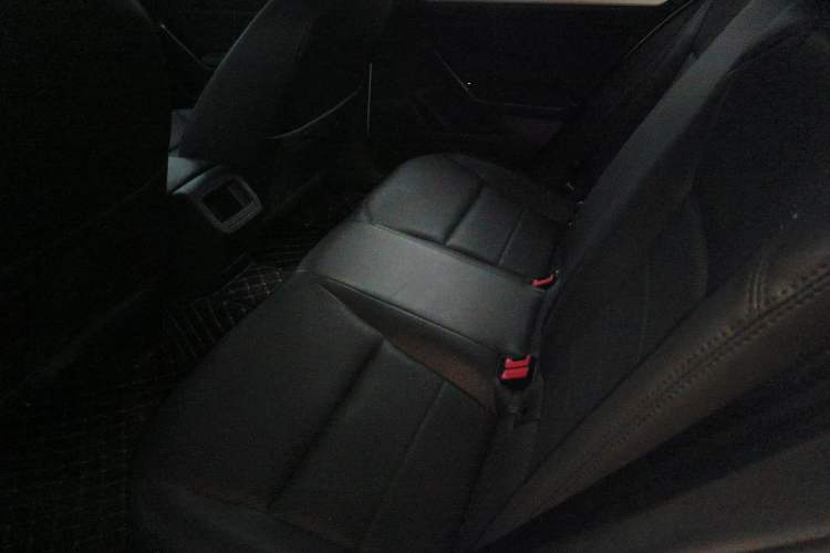 Used Volkswagen Lamando 2019 230TSI DSG Vision Edition China VI Standard
