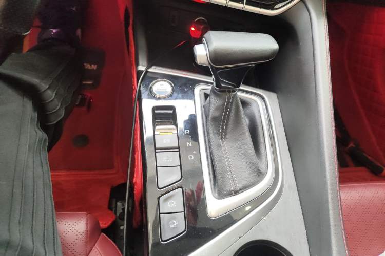 Used Changan Eado 2021 PLUS Blue Whale NE 1.4T GDI DCT Prestige Model