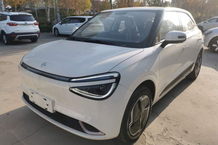 Used Dongfeng NAMMI 01 2024 New Edition 330 Plus Smart+