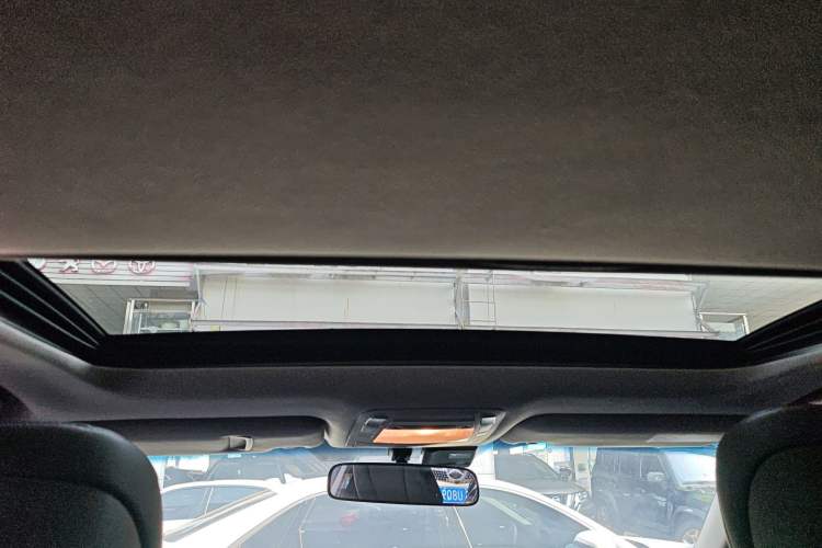 Used Toyota Crown 2015 2.0T Fashion Edition