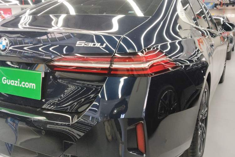 Used BMW 5 Series 2024 530Li Leading Model M Sport Package