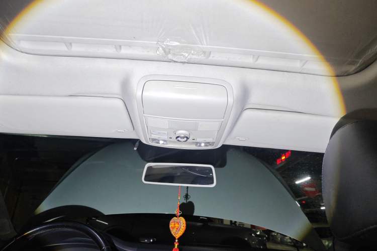 Used Volkswagen Sagitar 2014 1.6L Automatic Comfort Model
