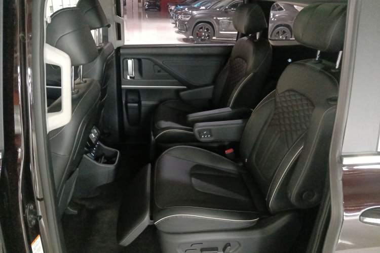 Used Hyundai Custo 2021 380TGDi Smart Love Flagship Edition TOP Premium
