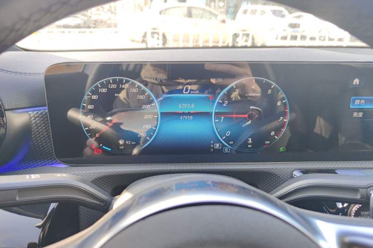 Used Mercedes-Benz A-Class 2022 Restyled A 200 L Sport Sedan Fashion Version
