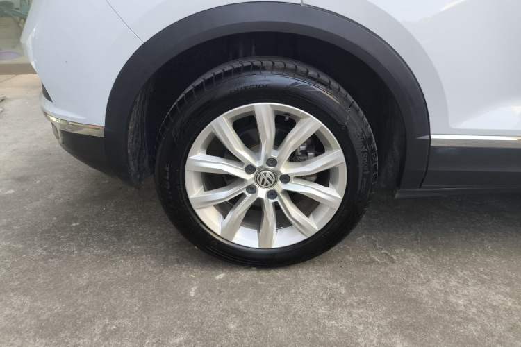 Used Volkswagen T-ROC 2019 230TSI DSG Two-Wheel-Drive Advanced Version China VI Standard