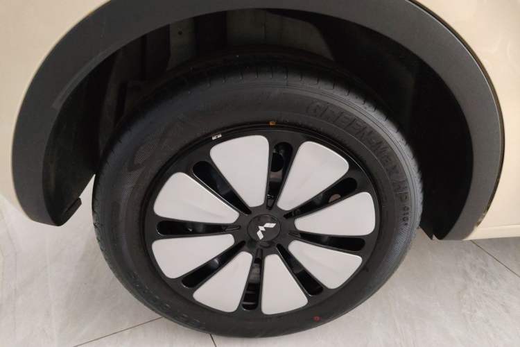 Used Wuling Bingo 2025 333 km Enjoyment Version

