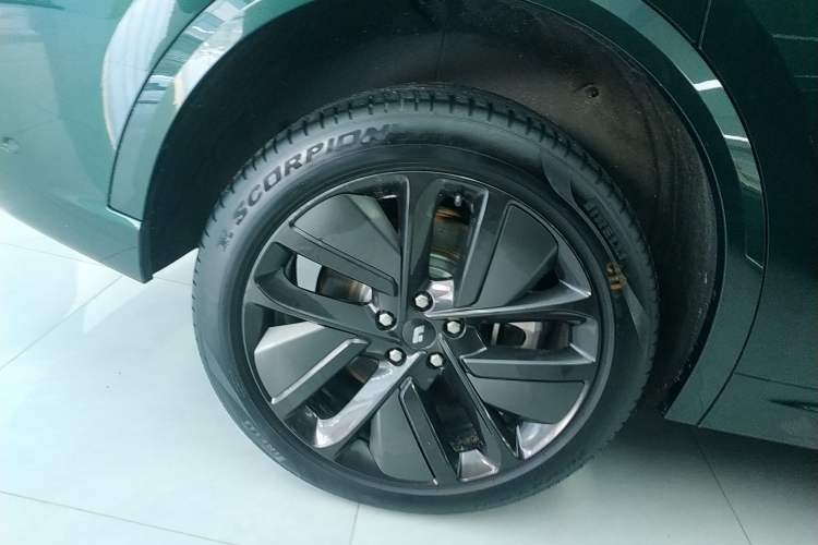 Used Li Auto L9 2022 Max model