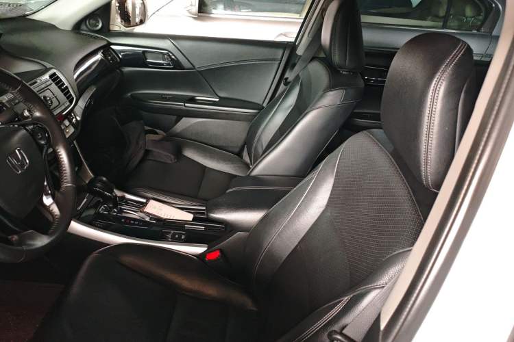 Used Honda Accord 2016 2.0L Elite Edition
