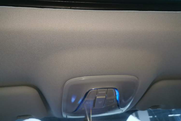 Used GAC Trumpchi GS4 2018 200T G-DCT Two-Wheel Drive Elite Edition
