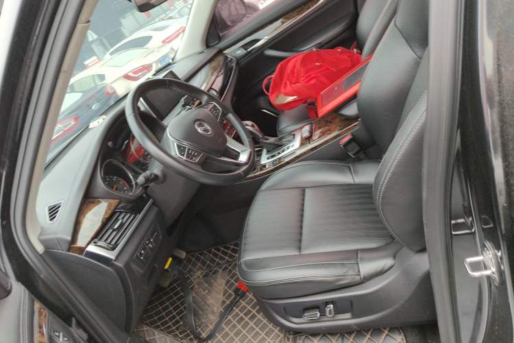 Used Hanteng X7 2018 X7S 1.5T Automatic Luxury Model
