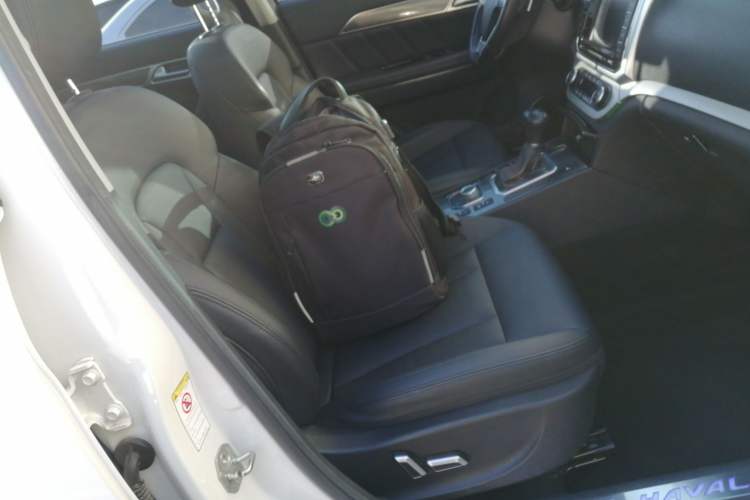 Used Haval H6 Coupe 2015 Blue Label 2.0T Automatic Two-Wheel Drive Elite Model