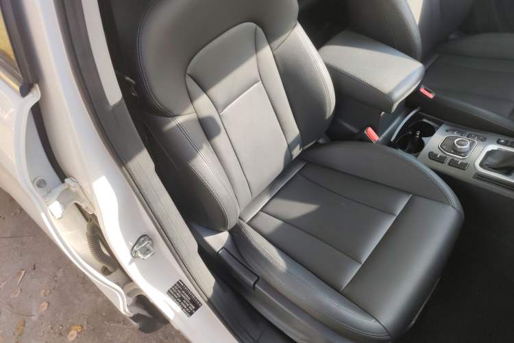 Used Haval H6 Coupe 2016 Blue Label 1.5T Automatic Two-Wheel Drive Urban Model
