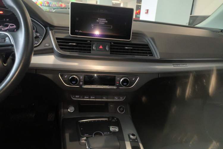 Used Audi Q5L 2018 40 TFSI Prestige Fashion Edition China V