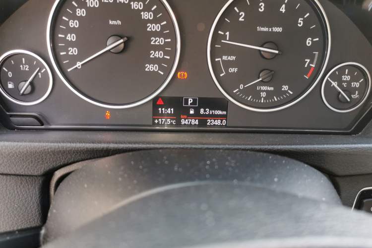 Used BMW 3 Series 2016 316i Fashion Model
